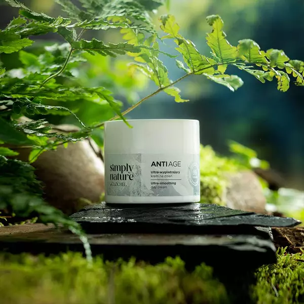 526c-ultra-smoothing-day-cream-5903900380904-50ml-visual