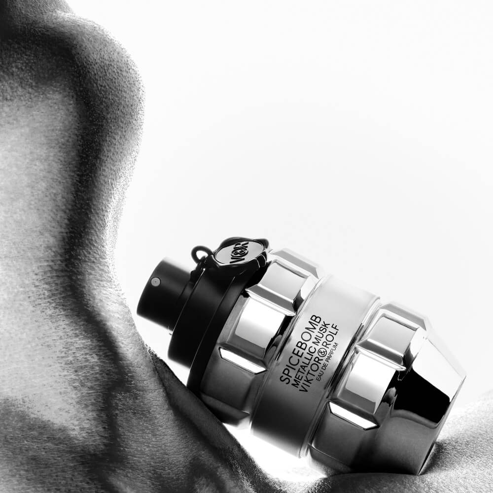 viktorrolf-spicebomb-metallic-musk-erkek-parfum-edp-50-ml-edp-parfum-viktorrolf-58122-30-B