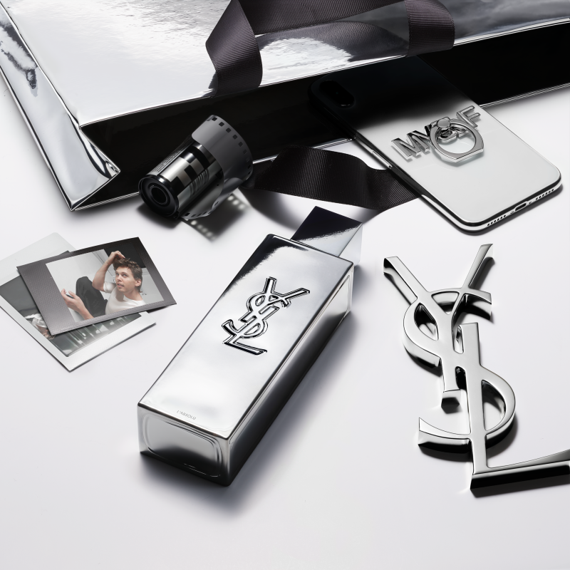 Yves Saint Laurent MYSLF L'Absolu Parfum 19 Yves Saint Laurent MYSLF L'Absolu Parfum 18