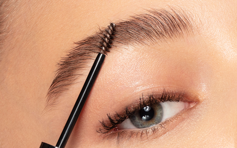 PUPA Fix & Lift Eyebrow Styler проѕирен гел за веѓи 3 PUPA Fix & Lift Eyebrow Styler проѕирен гел за веѓи 2
