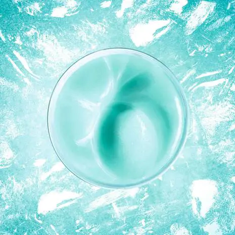 Biotherm Aquasource Total Eye Revitalizer гел за околу очи со разладувачки ефект 15мл 5 Biotherm Aquasource Total Eye Revitalizer гел за околу очи со разладувачки ефект 15мл 4