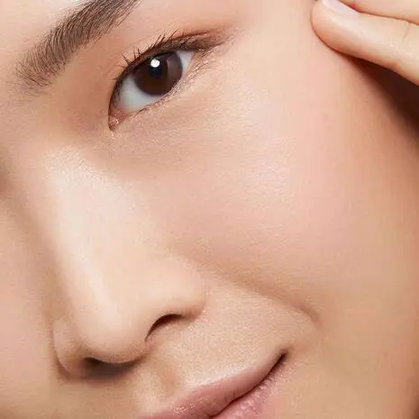 Biotherm Aquasource Total Eye Revitalizer гел за околу очи со разладувачки ефект 15мл 11 Biotherm Aquasource Total Eye Revitalizer гел за околу очи со разладувачки ефект 15мл 10