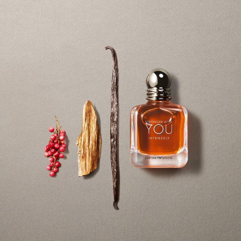 Emporio Armani Stronger With You Intensely Eau de parfum 4