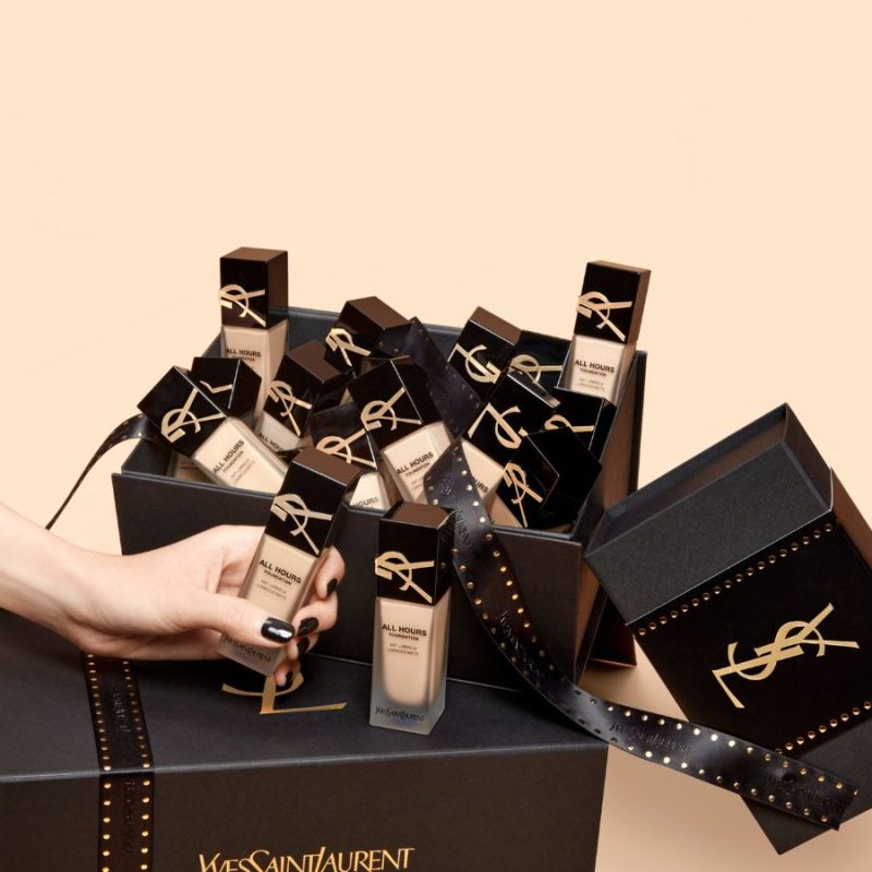 Yves Saint Laurent All Hours Foundation течна пудра за лице 17 Yves Saint Laurent All Hours Foundation течна пудра за лице 16