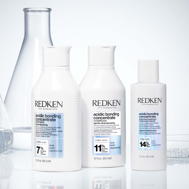 Redken NYC Acidic Bonding Concentrate шампон за оштетена коса и испукани влакна 300мл 10