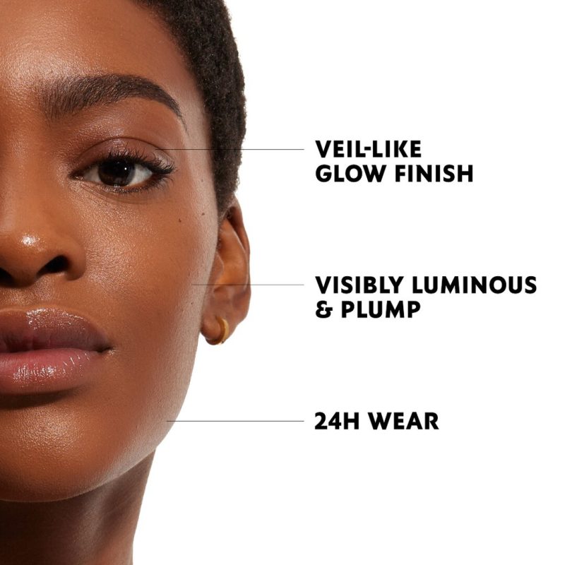 Yves Saint Laurent All Hours Glow Foundation течна пудра со сјаен завршеток 10