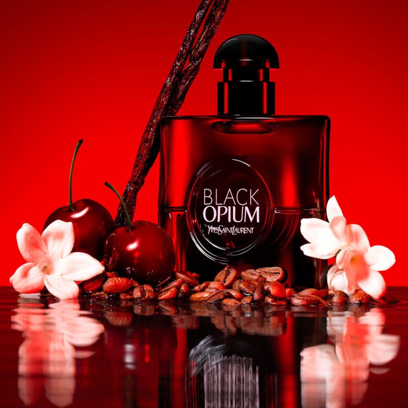 Yves Saint Laurent Black Opium Over Red Eau de parfum 10