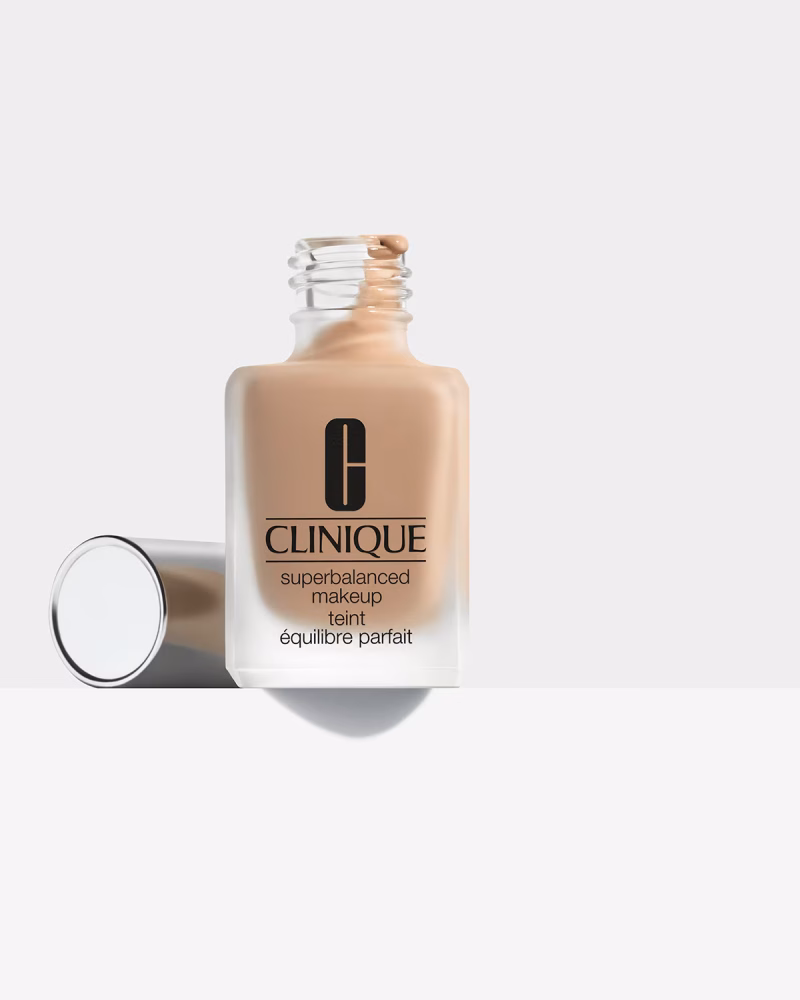 Clinique Superbalanced™ Makeup 3 Clinique Superbalanced™ Makeup 2