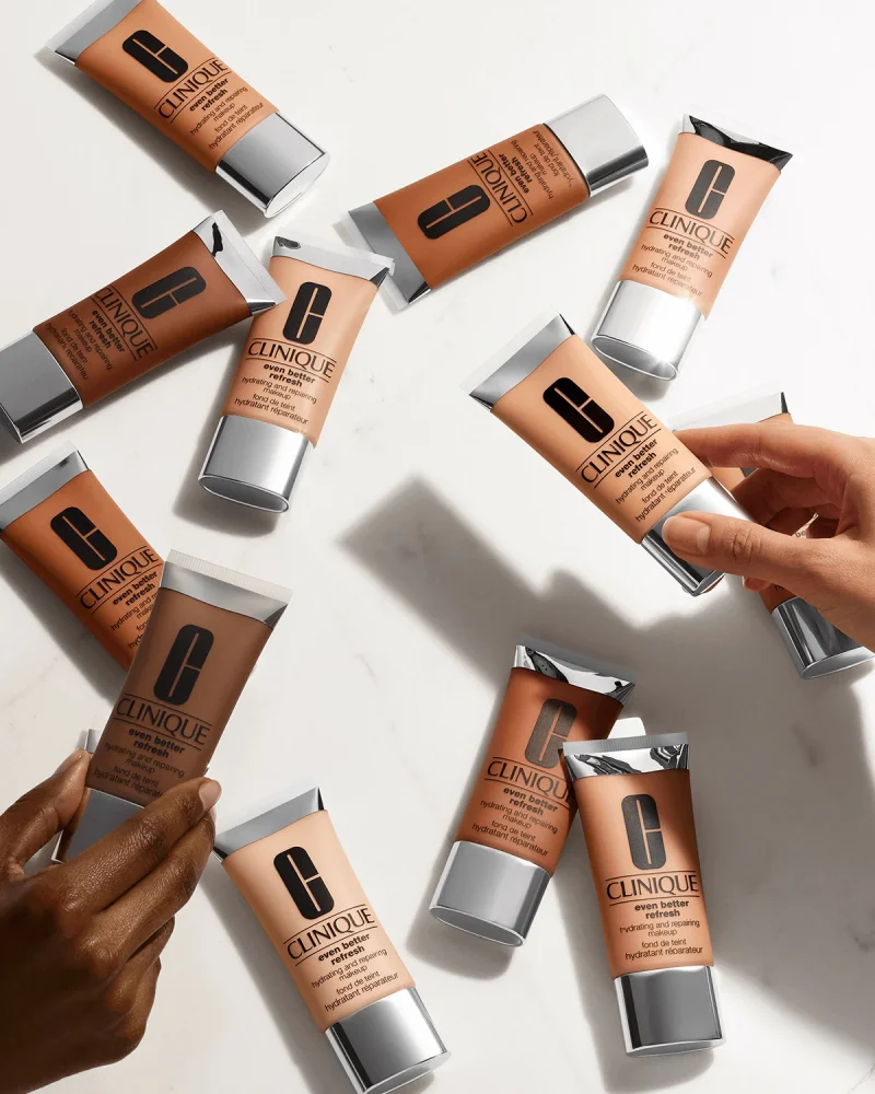 Clinique Even Better Refresh™ Hydrating and Repairing Makeup 5 Clinique Even Better Refresh™ Hydrating and Repairing Makeup 4