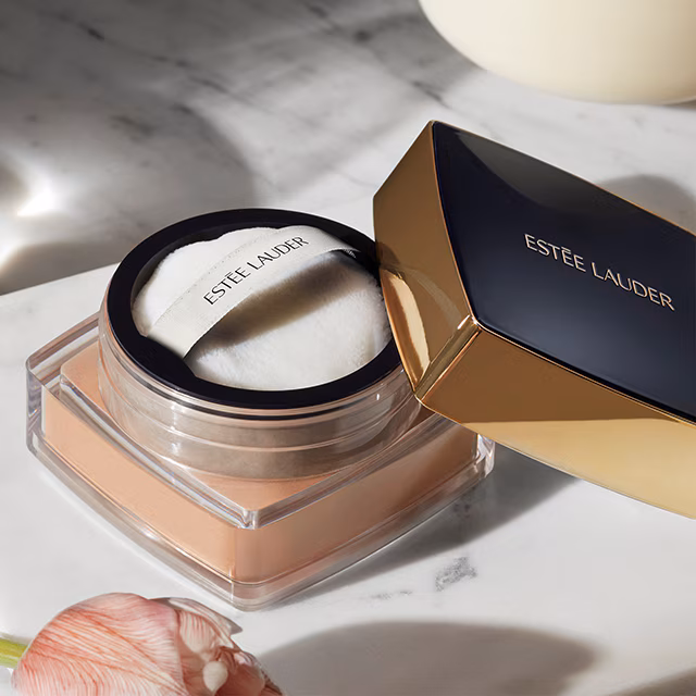 Estee Lauder Double Wear Sheer Flattery Loose Powder пудра во прав со транспарентен завршеток 4