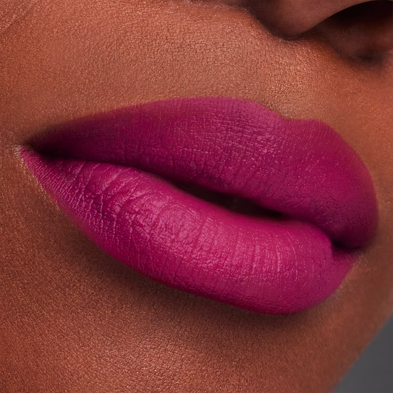 Estee Lauder Pure Color Matte Lipstick негувачки кармин со мат завршеток 6