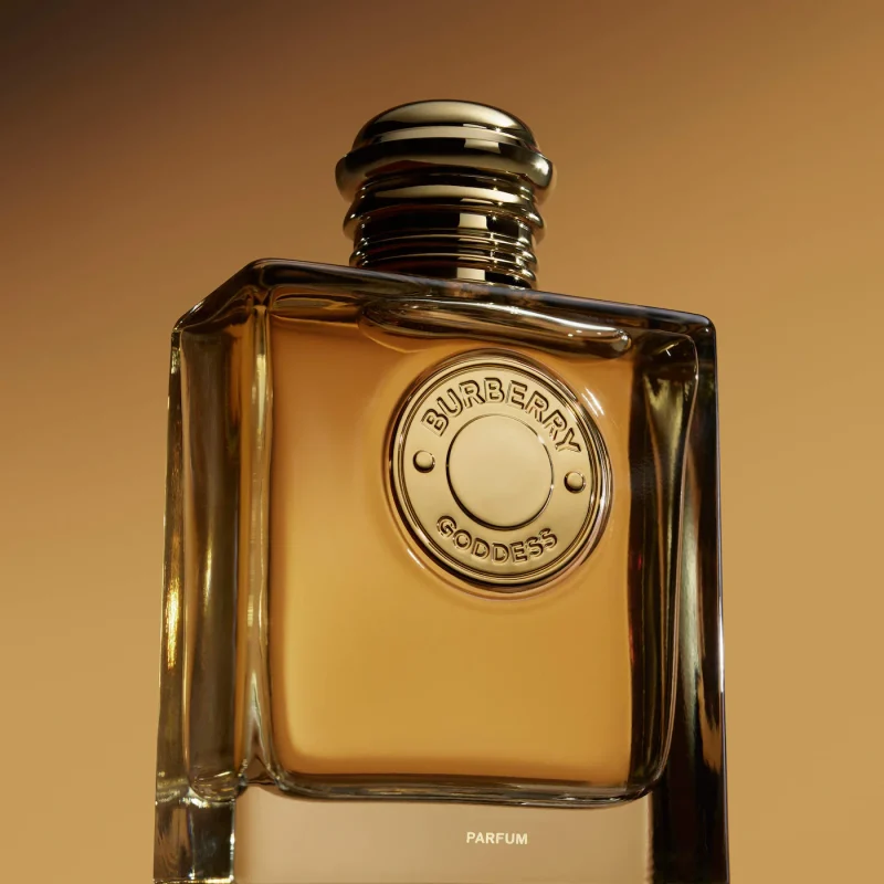 Burberry Goddess Parfum 10