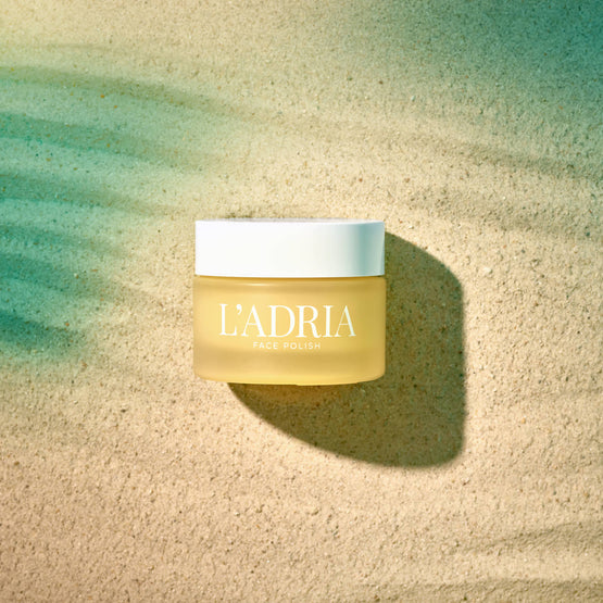 24011-02-15LADRIA3FacePolish22000px_a935099c-67b3-452b-9205-f8ba85981bc8