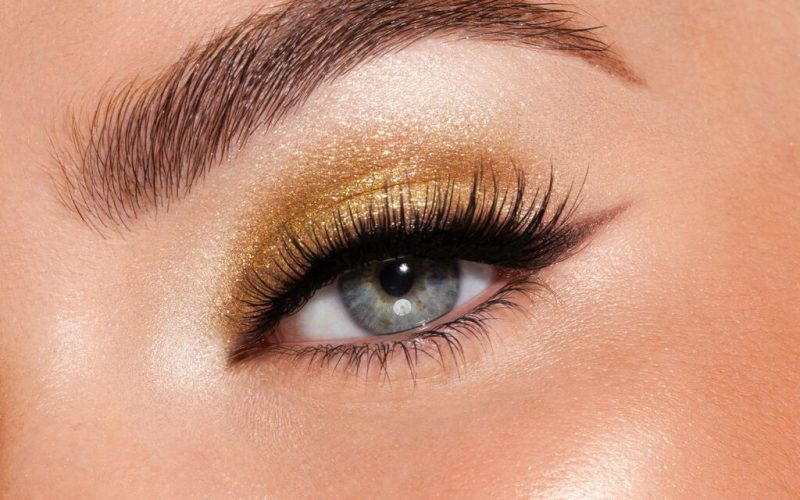 PUPA Shine Bright Fluid All Over Highligher светкав течен хајлајтер за лице, очи и усни 30ml 11 PUPA Shine Bright Fluid All Over Highligher светкав течен хајлајтер за лице, очи и усни 30ml 10