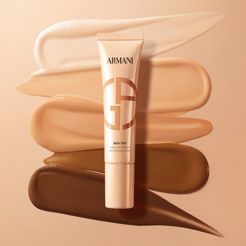 Giorgio Armani Beauty Skin Tint Long-wear & Carae тонирана крема за лице 30ml 9 Giorgio Armani Beauty Skin Tint Long-wear & Carae тонирана крема за лице 30ml 8