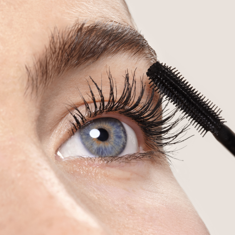 Giorgio Armani Beauty Vertigo Lift Mascara долготрајна издолжувачка маскара 5 Giorgio Armani Beauty Vertigo Lift Mascara долготрајна издолжувачка маскара 4