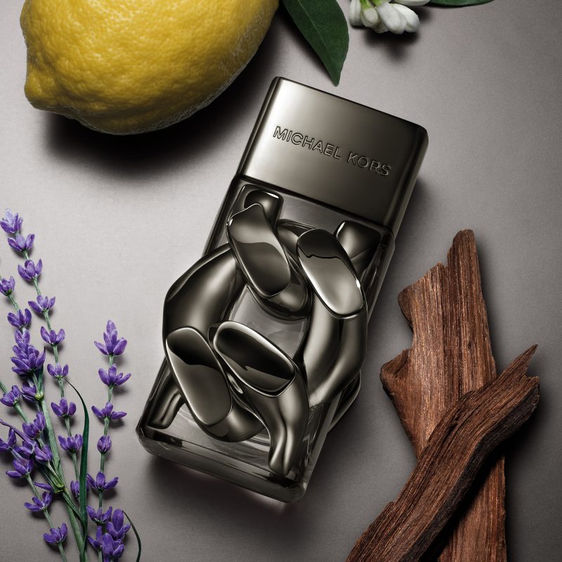 Michael Kors Pour Homme Absolu Eau de parfum 100ml + гел за туширање 100ml + travel size spray 10ml + тенок паричник 3 Michael Kors Pour Homme Absolu Eau de parfum 100ml + гел за туширање 100ml + travel size spray 10ml + тенок паричник 2
