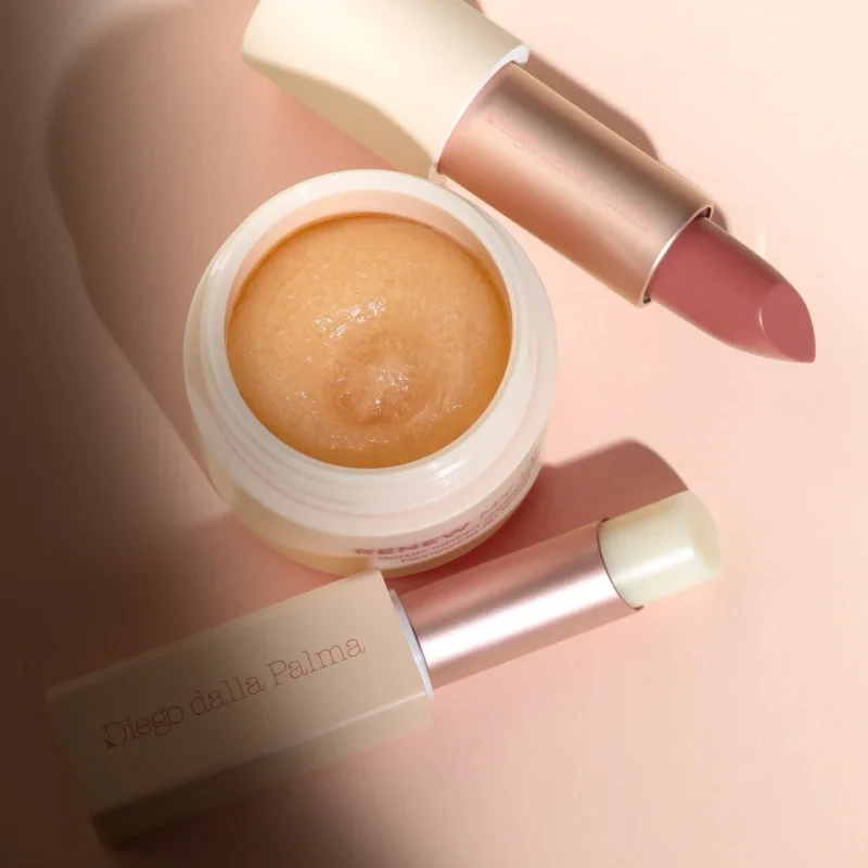 Diego dalla Palma Plump Treat My Lips Nourishing Lip Butter негувачки путер за усни со сјаен завршеток 3g 6