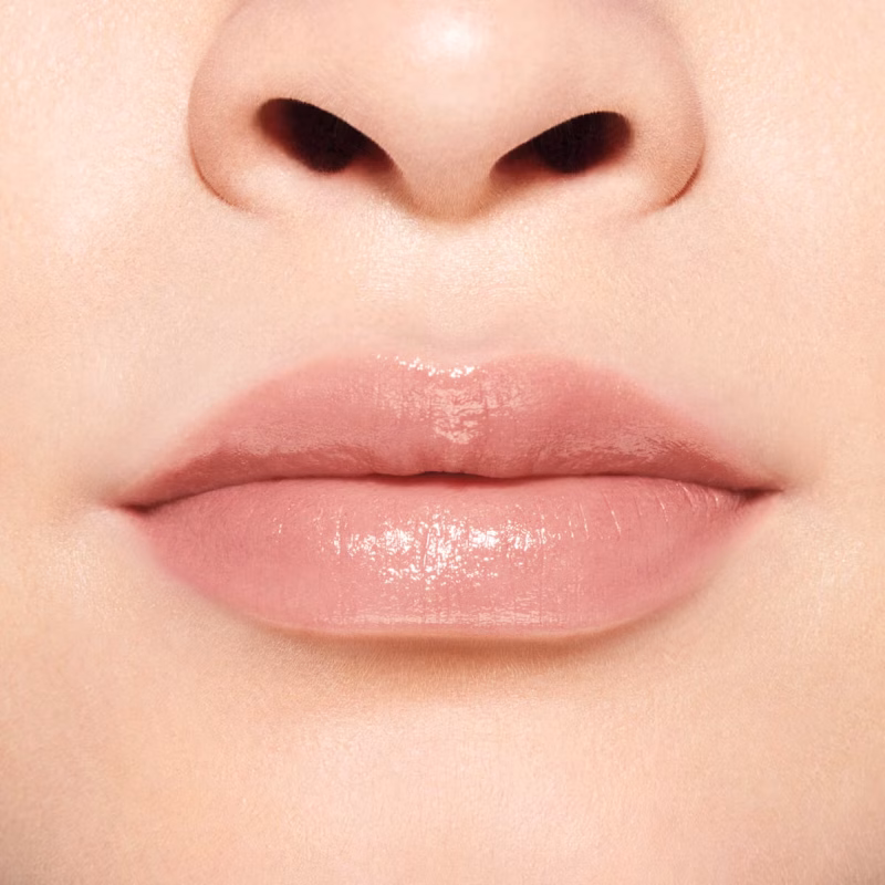 Shiseido Colorgel Lipbalm хидратантен балсам/кармин со полу-прозрачна боја 2g 2