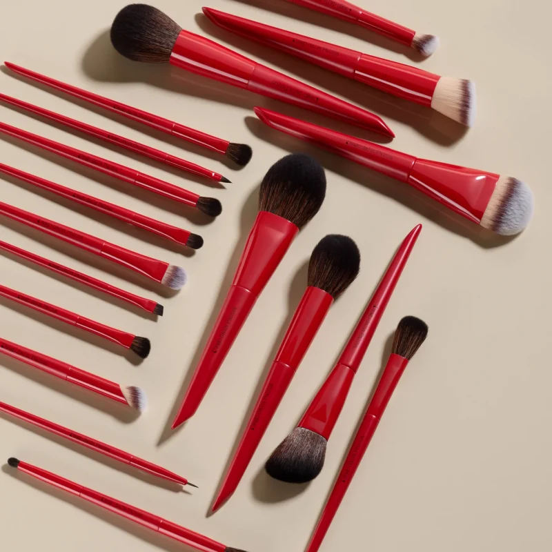 Diego dalla Palma Concealer buffer brush 60 четка за нанесување и блендање коректор 4