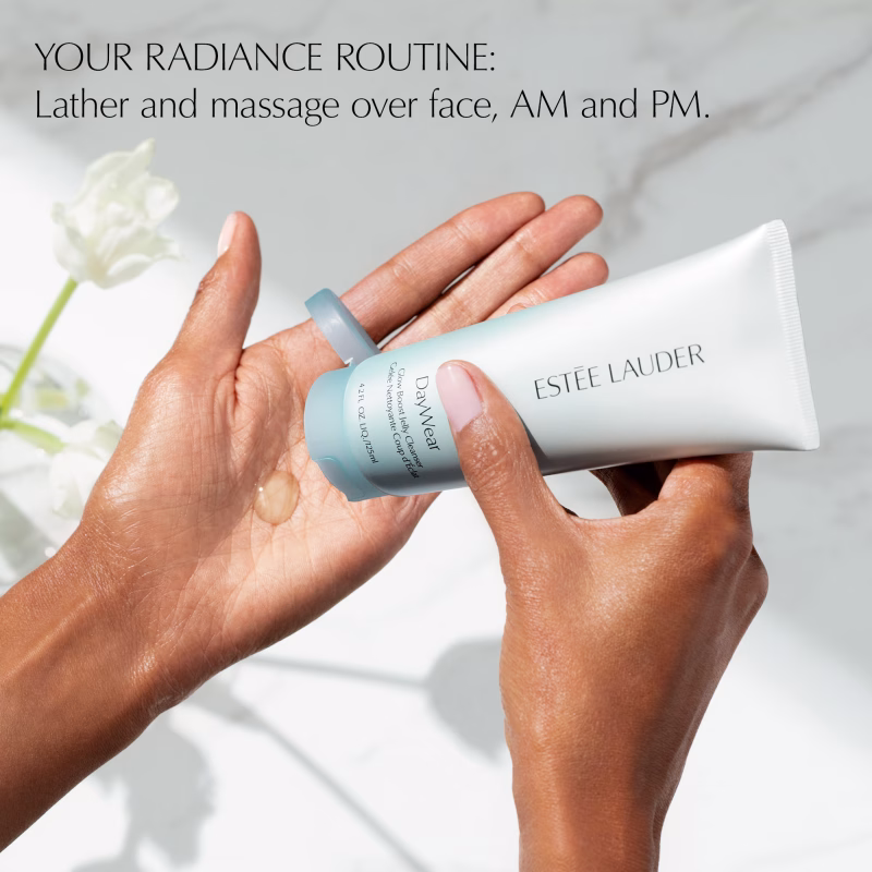 Estee Lauder DayWear Glow Boost Jelly Cleanser освежителен пенаст чистач за лице 13 Estee Lauder DayWear Glow Boost Jelly Cleanser освежителен пенаст чистач за лице 12
