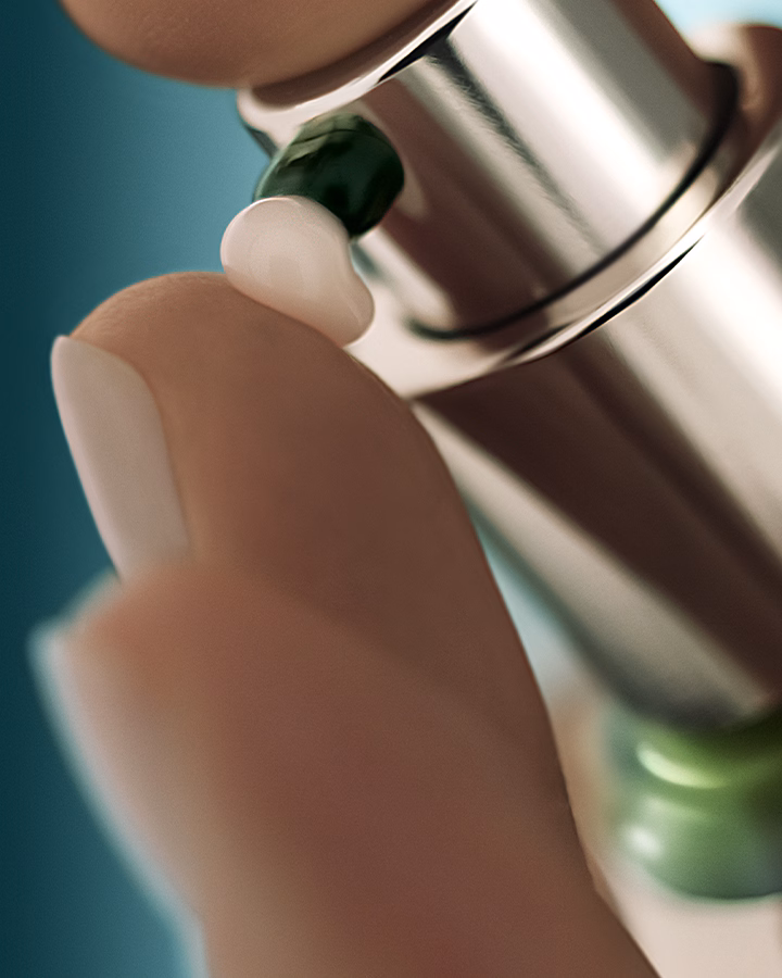 La Mer The Lifting Firming Serum серум за зацврстување и подигнување на изгледот на кожата 4