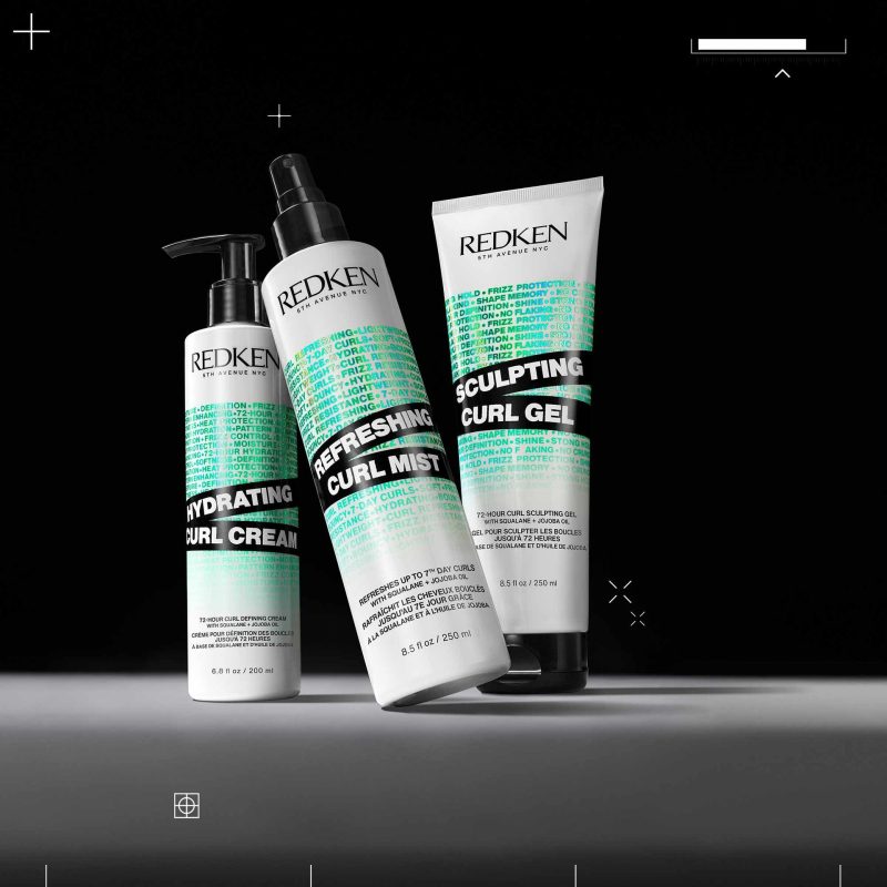 Redken Refreshing Curl Mist хидратантен освежувачки мист за заштита на изгледот на кадриците до 7 дена без миење 250ml 12