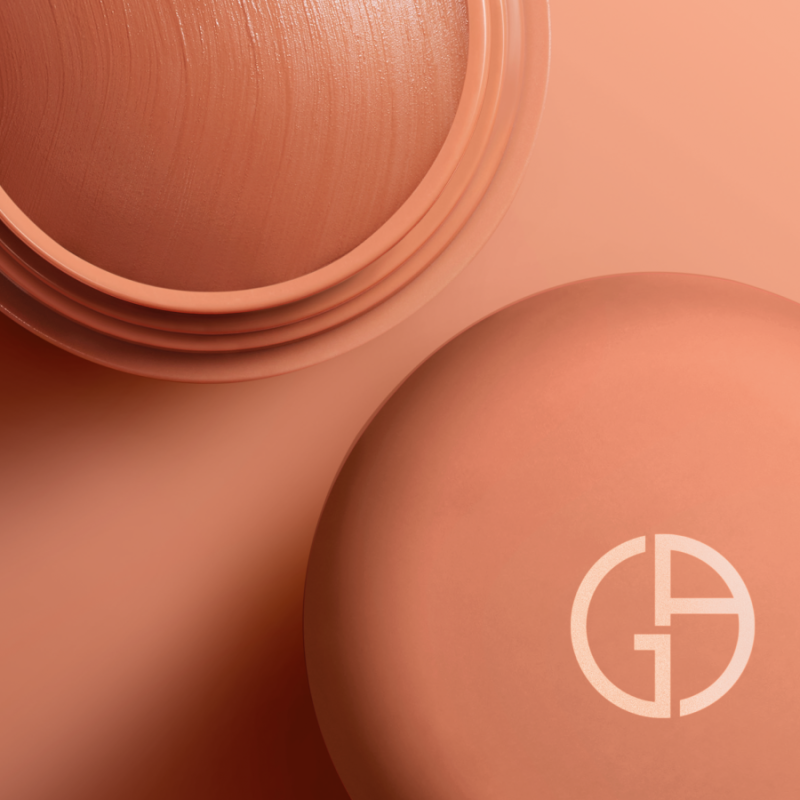 Giorgio Armani Dolci Blush руменило за лице со нежен мат завршеток 8g 9 Giorgio Armani Dolci Blush руменило за лице со нежен мат завршеток 8g 8